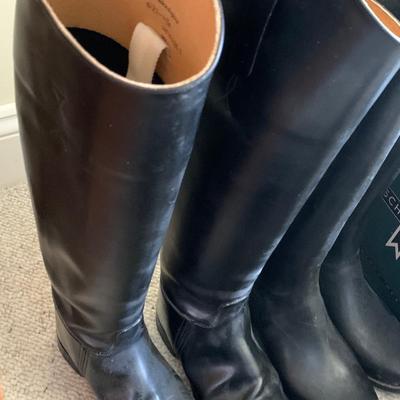 Equestrian Lot Riding Boots Hat +++