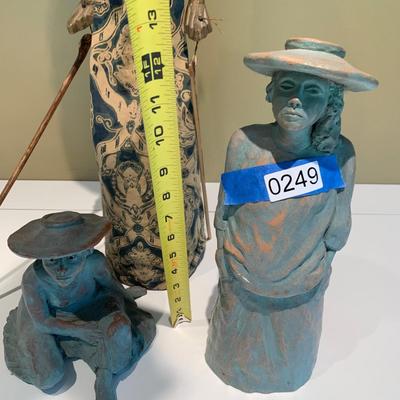 World Traveler Collectibles Lot