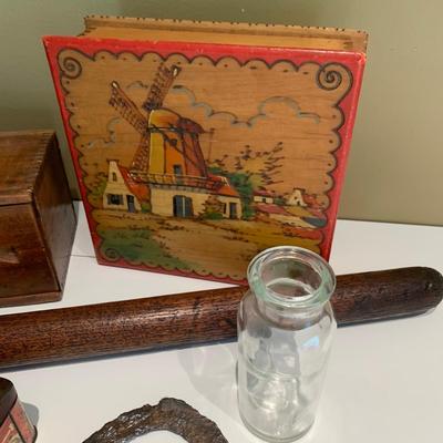 Primitives / Collectibles Lot