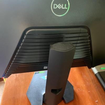 Dell Monitor & Speakers