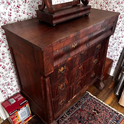 Empire Dresser