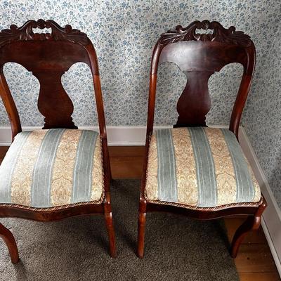 2 Upholstered Side Chairs