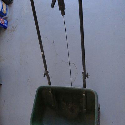 Scotts Seed or Fertilizer Spreader