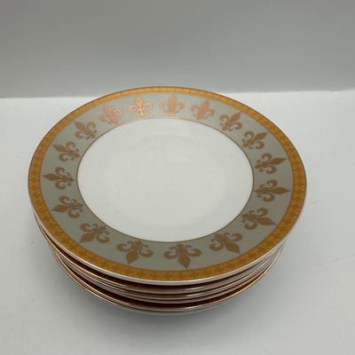 Vintage Italian Design Fleur-de-lis Porcelain Teacups and Saucers