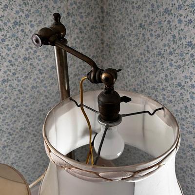 2 Floor Lamps