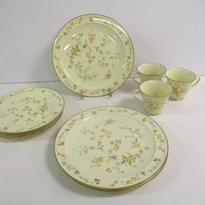 9 Pieces Of Noritake Japan Champagne Pattern