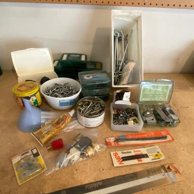 ASSORTMENT OF HOME HARDWARE