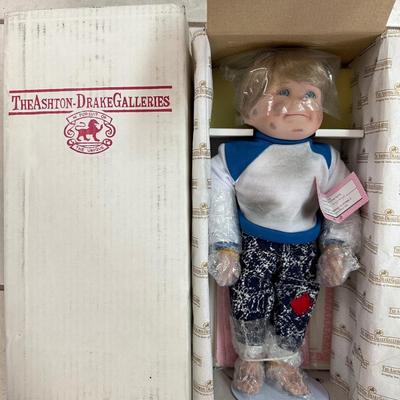 Ashton-Drake Dolls “Kevin” and “Chloe” *New in Box*