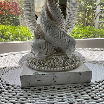 P612 Dolphin Pedestal Shell Centerpiece