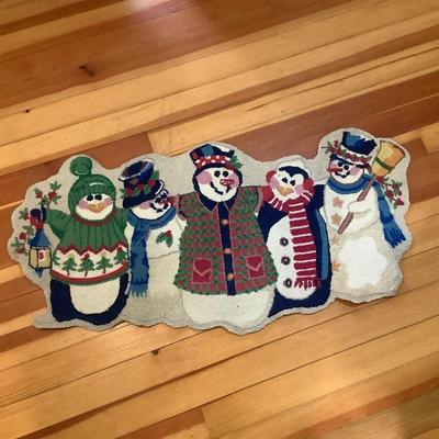 K717 Snowmen Hooked Wool Rug