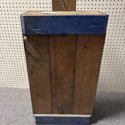 Vintage Wooden Cabinet