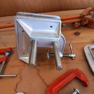 STANLEY 80-702 VICE, C-CLAMPS AND MORE