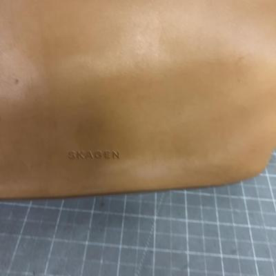 SKAGEN Tan leather Purse 