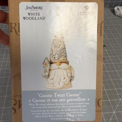 Jim SHORE: Gnome Tweet Gnome, White Woodland,  NEW in the Box.