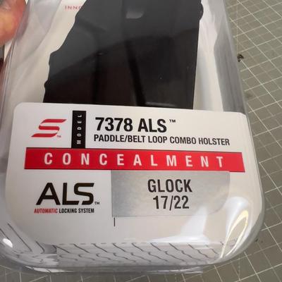 GLOCK 17-22 Holster New in the Package