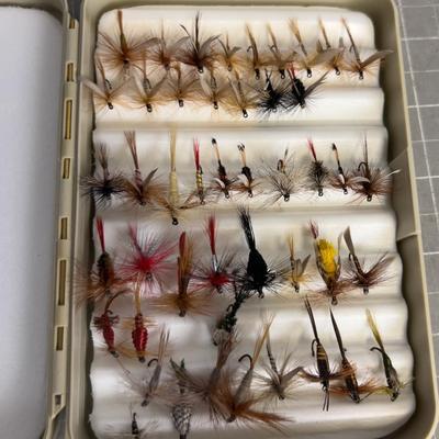 Box full of Dry Flys. Mixed Lot Hand Tied. 
