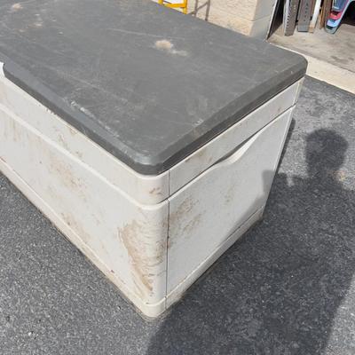 Outdoor Lifetime Storage Box 