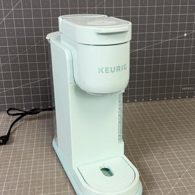 Keurig K-Cup Coffee Maker, Robins Egg Blue 