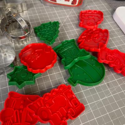Cookie Cutters with a Tray 