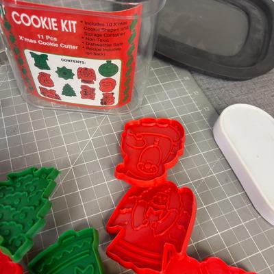 Cookie Cutters with a Tray 