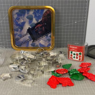 Cookie Cutters with a Tray 