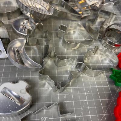Cookie Cutters with a Tray 