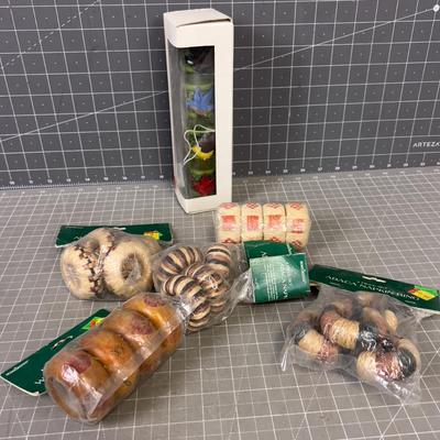 Napkin Rings Natural Fiber and Resin Type 