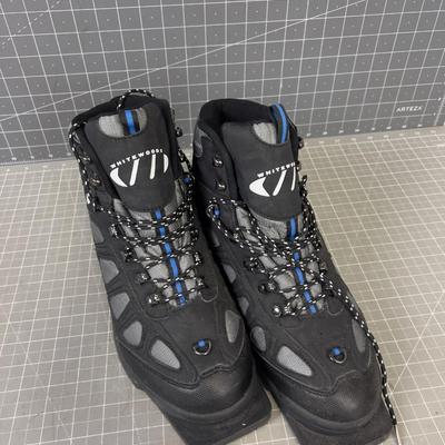 White Woods Cross Country Ski Boots