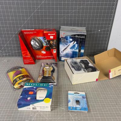 Mixed Lot of Electrical Cord Items