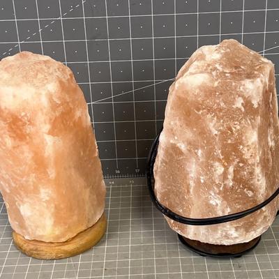 (2) Himalayan in Salt Crystals, 1 has a light 