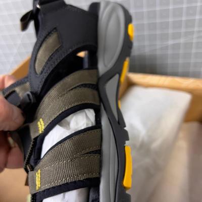 Pacific Mountain, Ascott NEW Sandle Men's -11-1/2