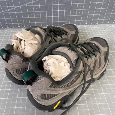 Merrell Men's Trail Hiking Shoe, NEW Size 9.5
