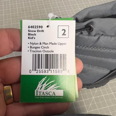 ITASCA Kids Boots Size 2 NEW