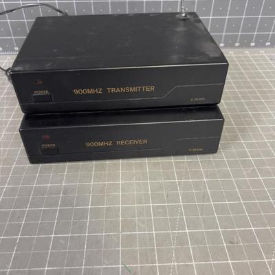 900 Megahertz Transmitter Receiver Set Audio Video