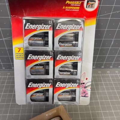 Batteries  Size D & C  New 