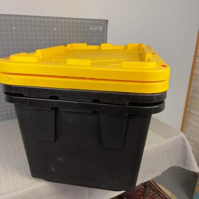 (2) 27 Gallon Totes Black/Yellow 