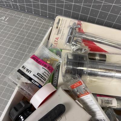 Mixed Lot of Plumbing Parts