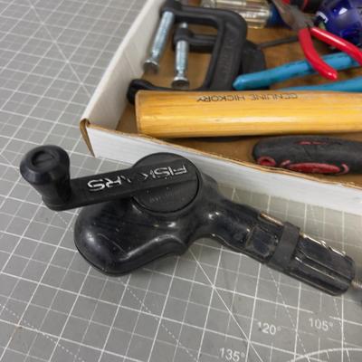  Tray of Hand Tools 