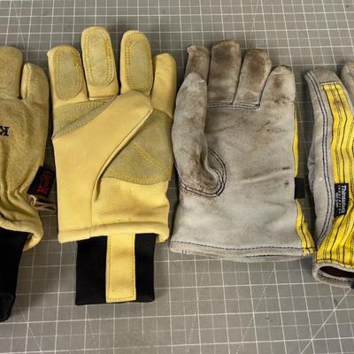 Gloves (2)