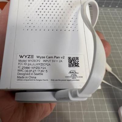 WYZE Cameras (7) 