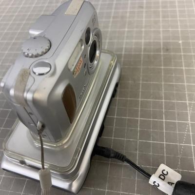 Kodak Easy Share Camera With A Cradle for TV or Computer