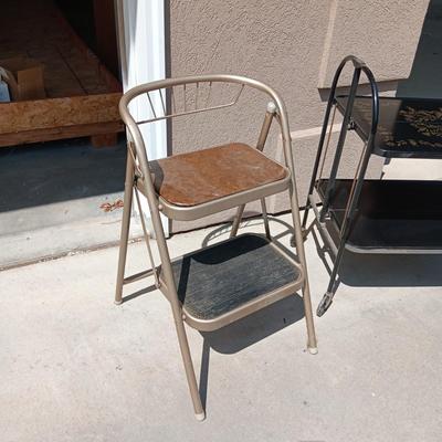 MID-CENTURY FOLDING 2 TIER CART ON CASTERS AND A FOLDING STEP STOOL