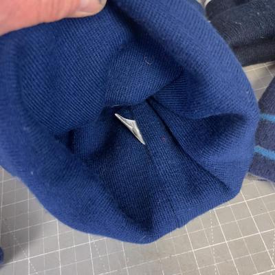 (6) SNOWBIRD Beanie's 