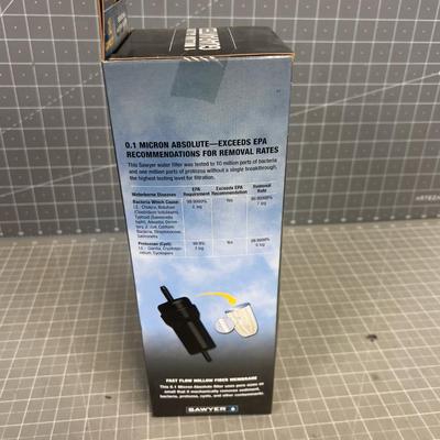 Sawyer Water Filter Bottle NEW 