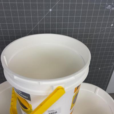 (4)  2-Gallon Buckets 