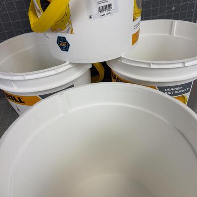 (4)  2-Gallon Buckets 
