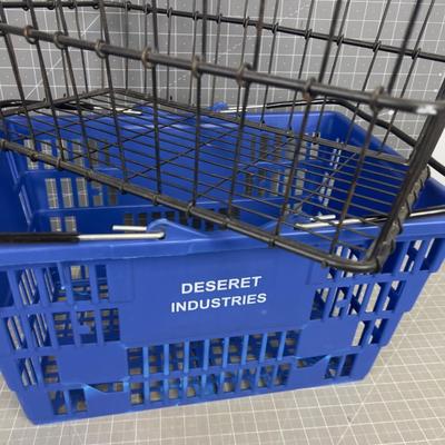 2 Vintage Shopping Baskets