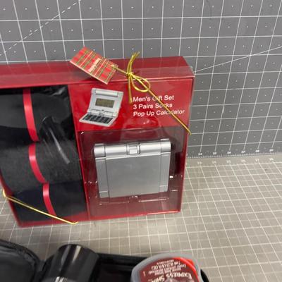 Shoe Shine and Men's Socks 