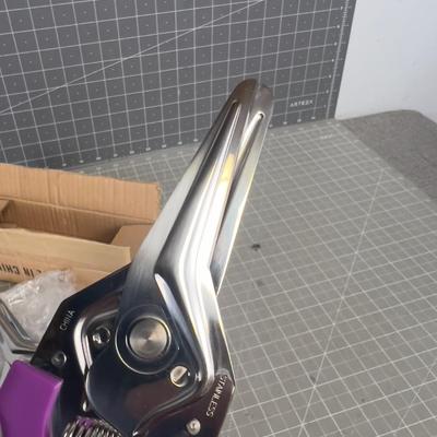 KOHN RIKHAN Kitchen Shears, New 