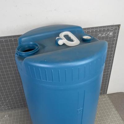 15 Gallon Water Barrell 